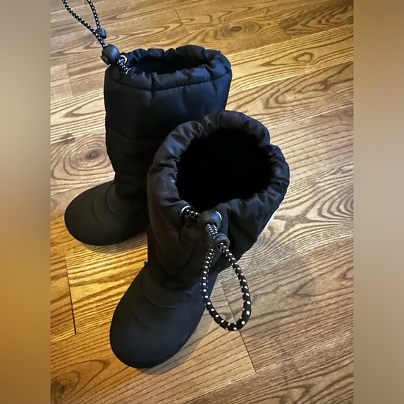 Kamik Black Kids Snow cozy Winter Boots - Picture 3 of 8